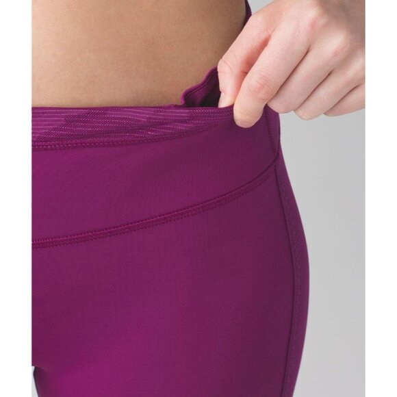 Lululemon Women's Regal Plum Run For Days Crop Capri Leggings Size 12 2599 - Picture 10 of 14